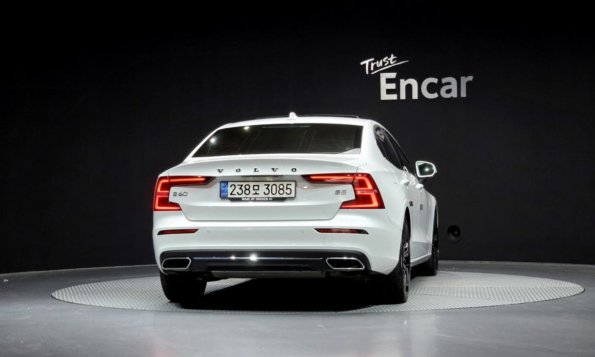 Volvo S60 B5 Inscription, 2022