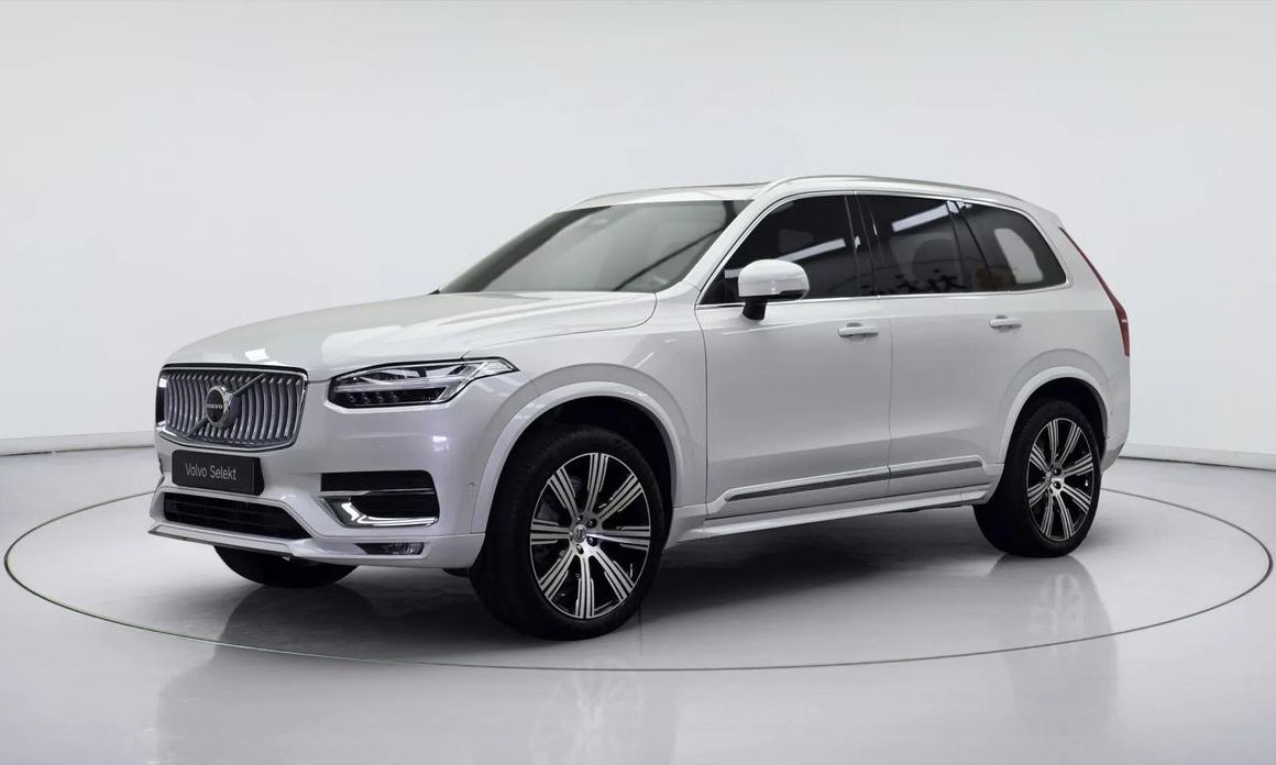 Volvo XC90 B6 Ultra Bright, 2025