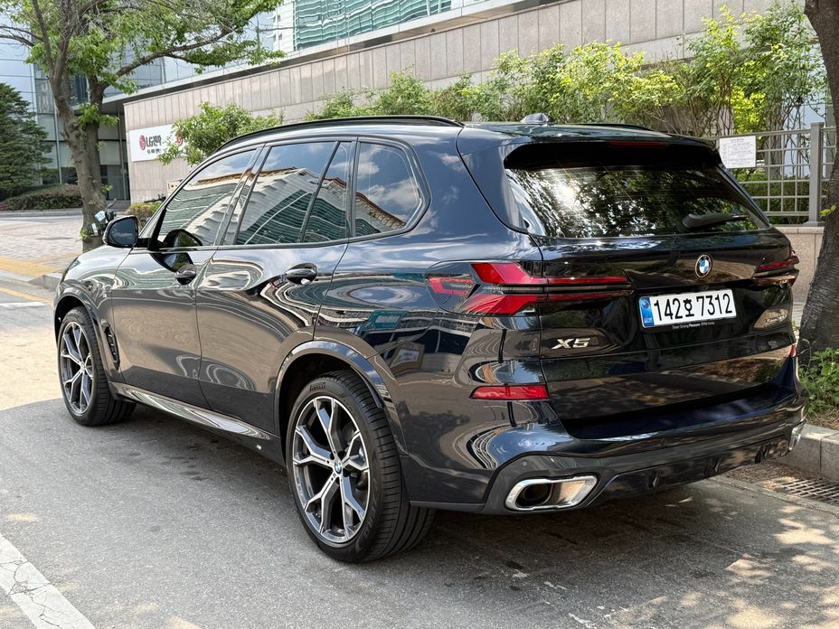BMW X5 xDrive 30d M Sport, 2025