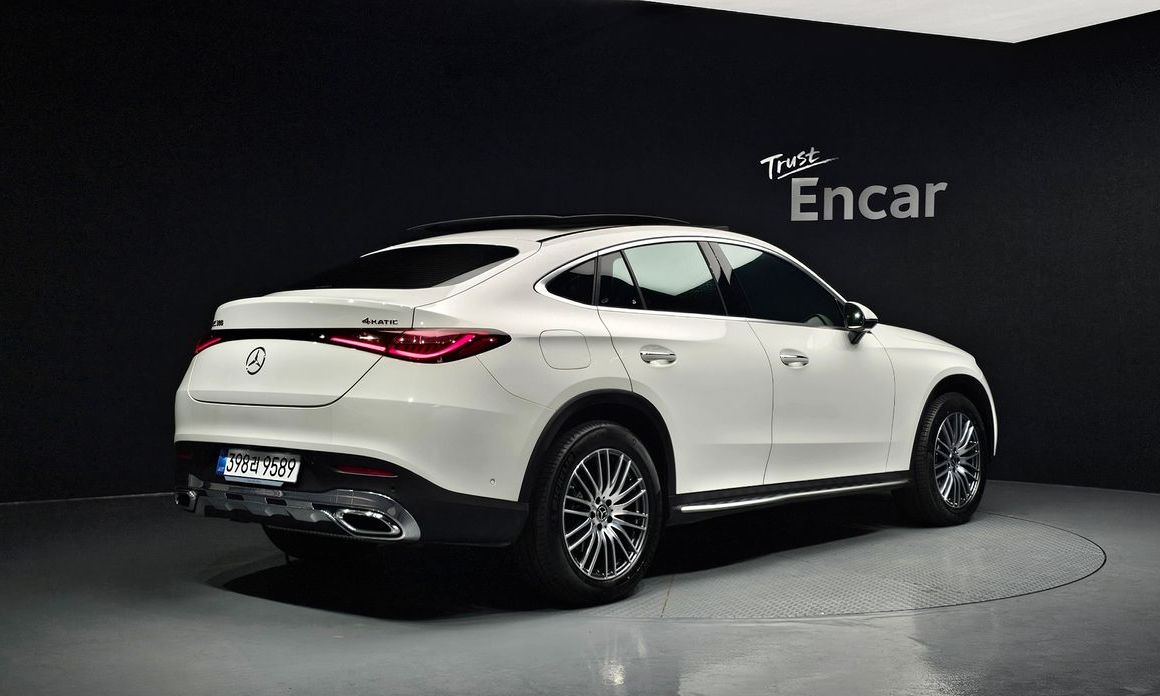 Mercedes-Benz GLC-Class GLC300 4MATIC Avnatgarde Coupe, 2025