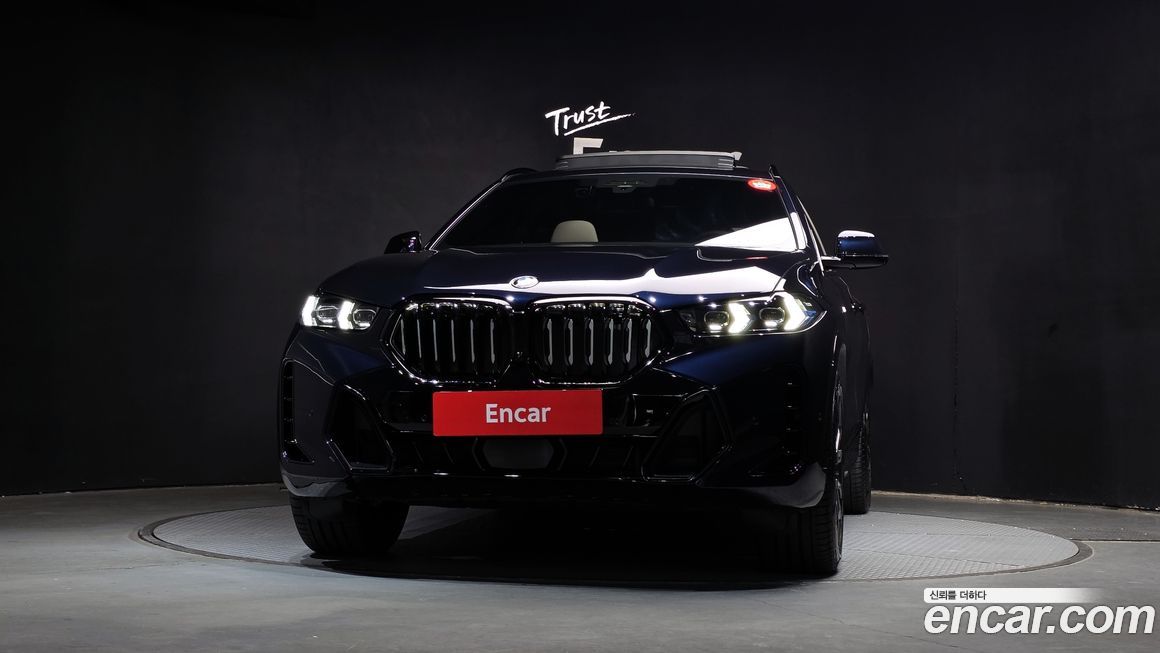 BMW X6 xDrive30d M Sport, 2025