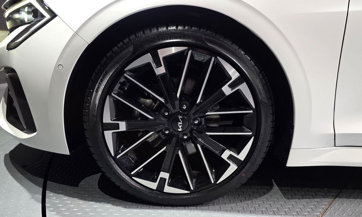 Kia K5 1.6 Turbo, 2025