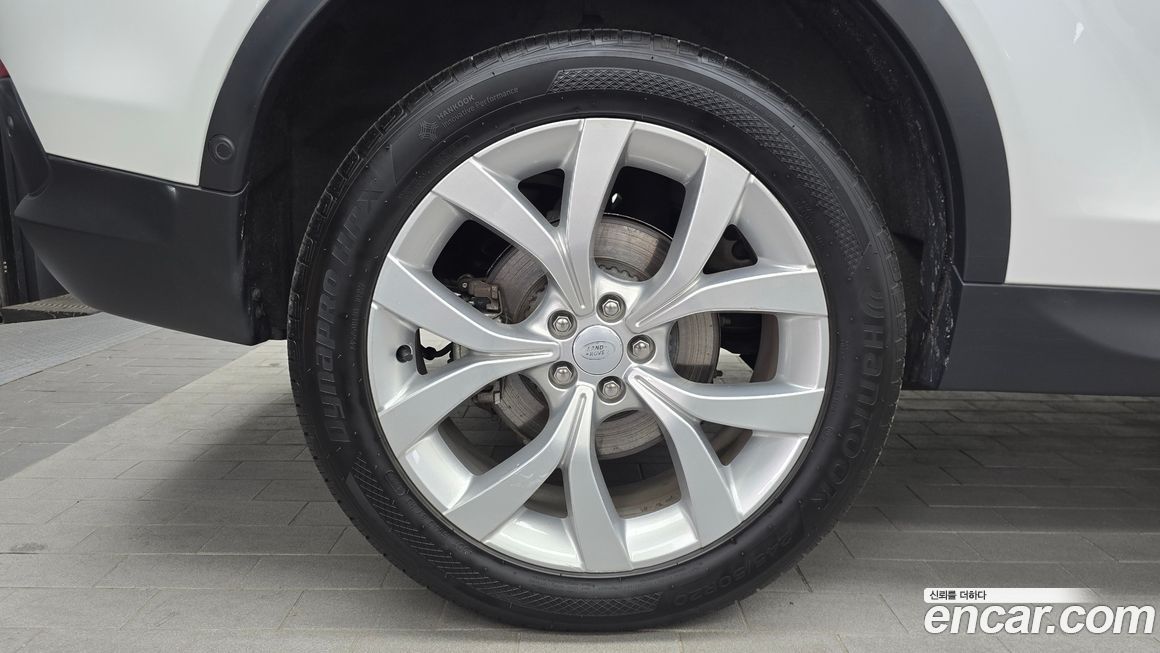 Land Rover Discovery Sport P250 SE, 2021