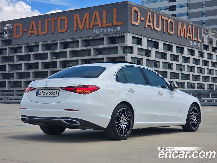 Mercedes-Benz C-Class C300 4MATIC Avantgarde, 2024