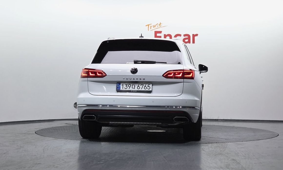 Volkswagen Touareg 3.0 TDI Prestige, 2023