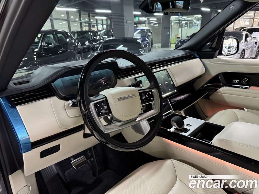 Land Rover Range Rover P530 Autobiography Long Wheel Base, 2025