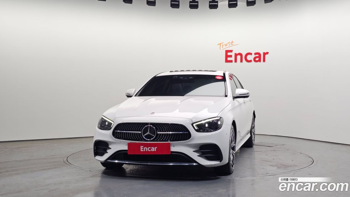 Mercedes-Benz E-Class E220d 4MATIC AMG Line, 2022