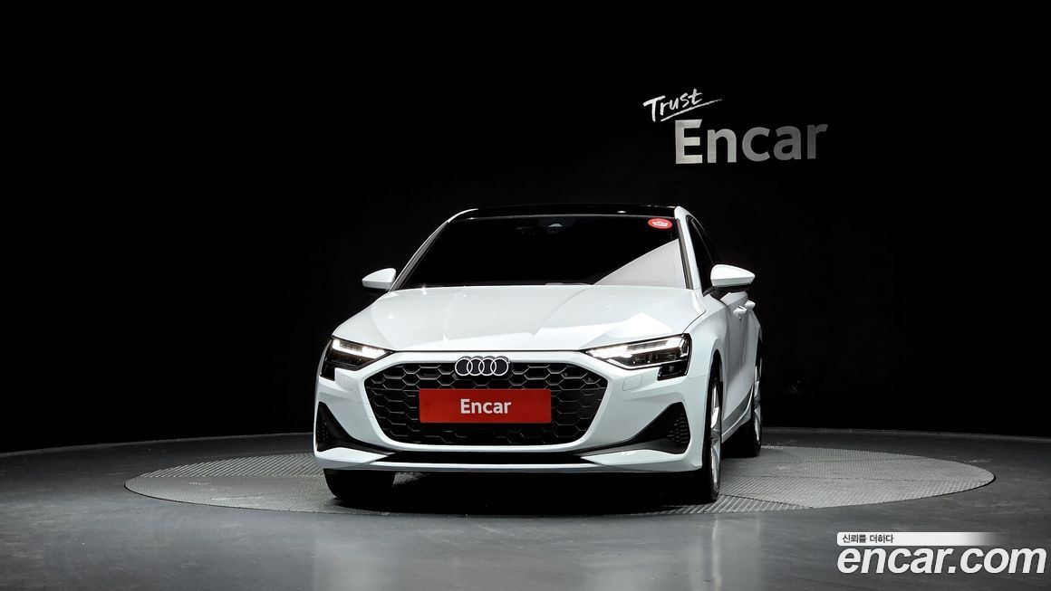 Audi A3 40 TFSI, 2025