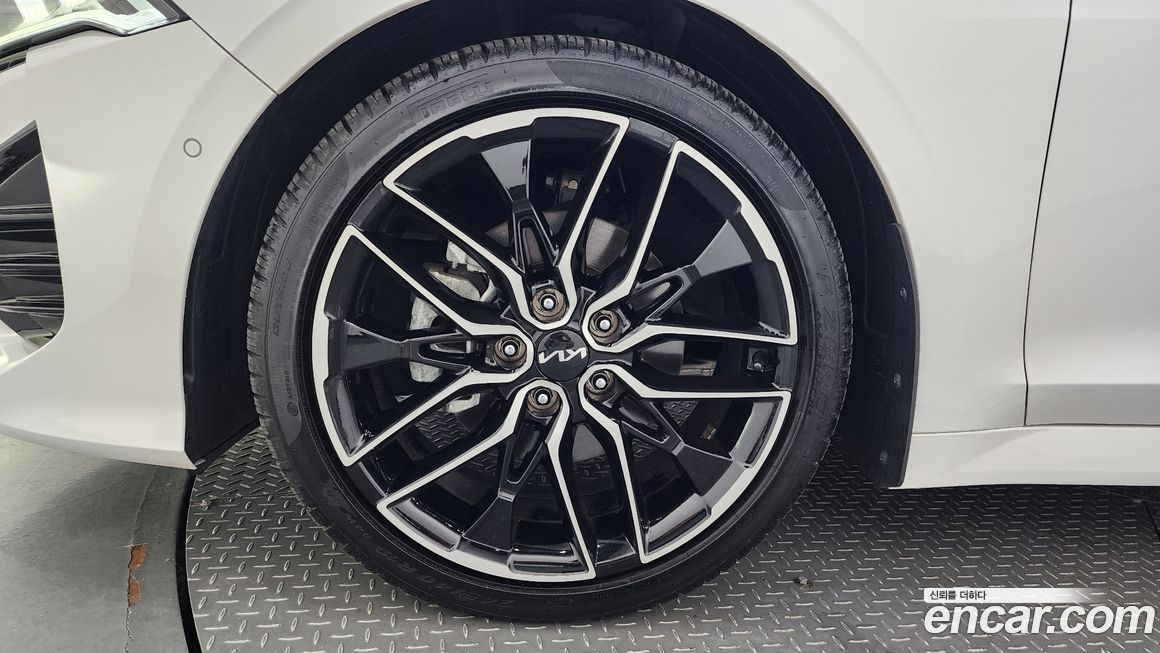 Kia K5 1.6 Turbo, 2023