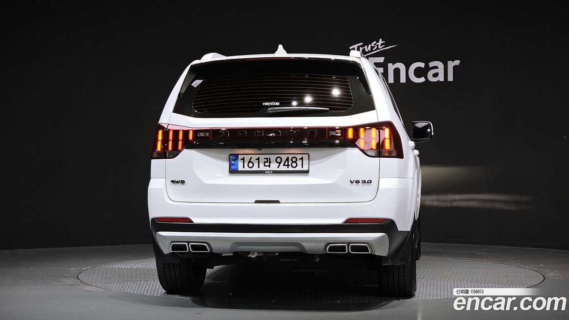Kia Mohave Diesel 3.0 4WD 7-Seater, 2021