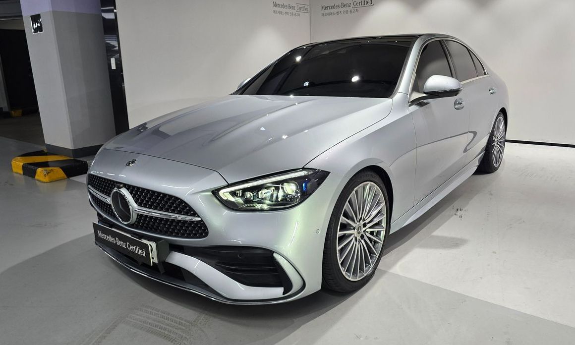Mercedes-Benz C-Class C300 4MATIC AMG Line, 2023