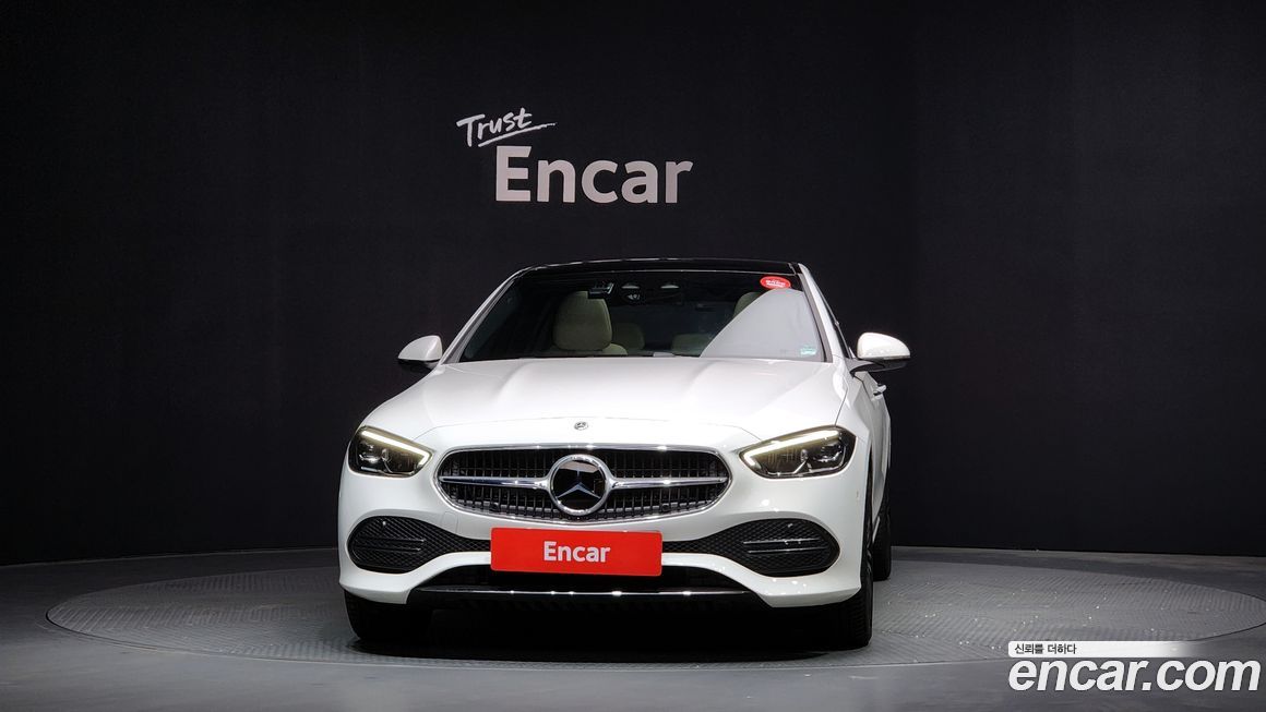 Mercedes-Benz C-Class C200 Avantgarde, 2025