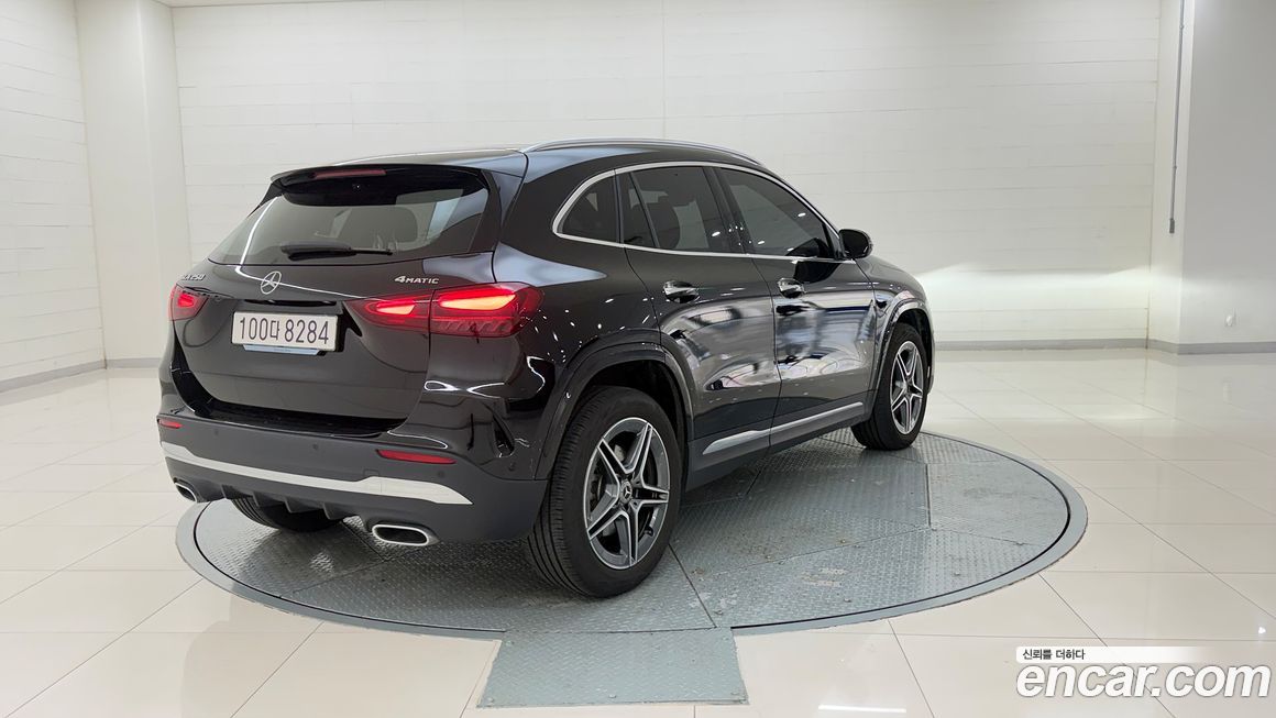 Mercedes-Benz GLA-Class GLA250 4MATIC, 2025