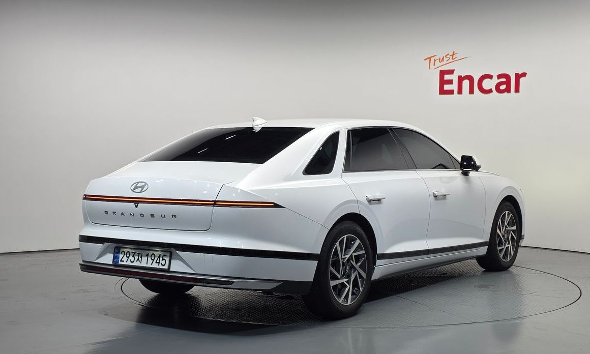 Hyundai Grandeur 2,5 Gasoline 2WD, 2023