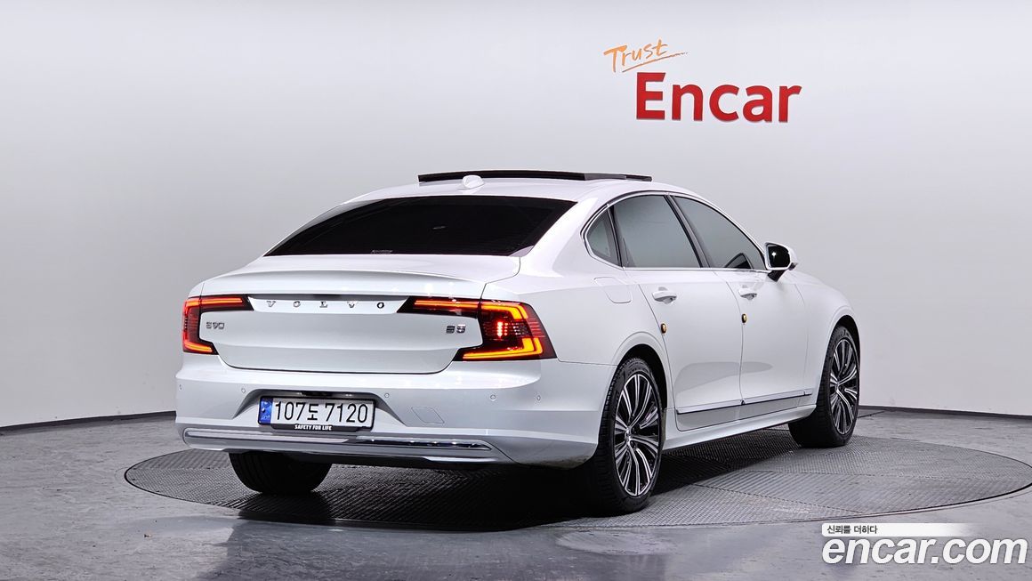 Volvo S90 B5 Ultimate Bright, 2024