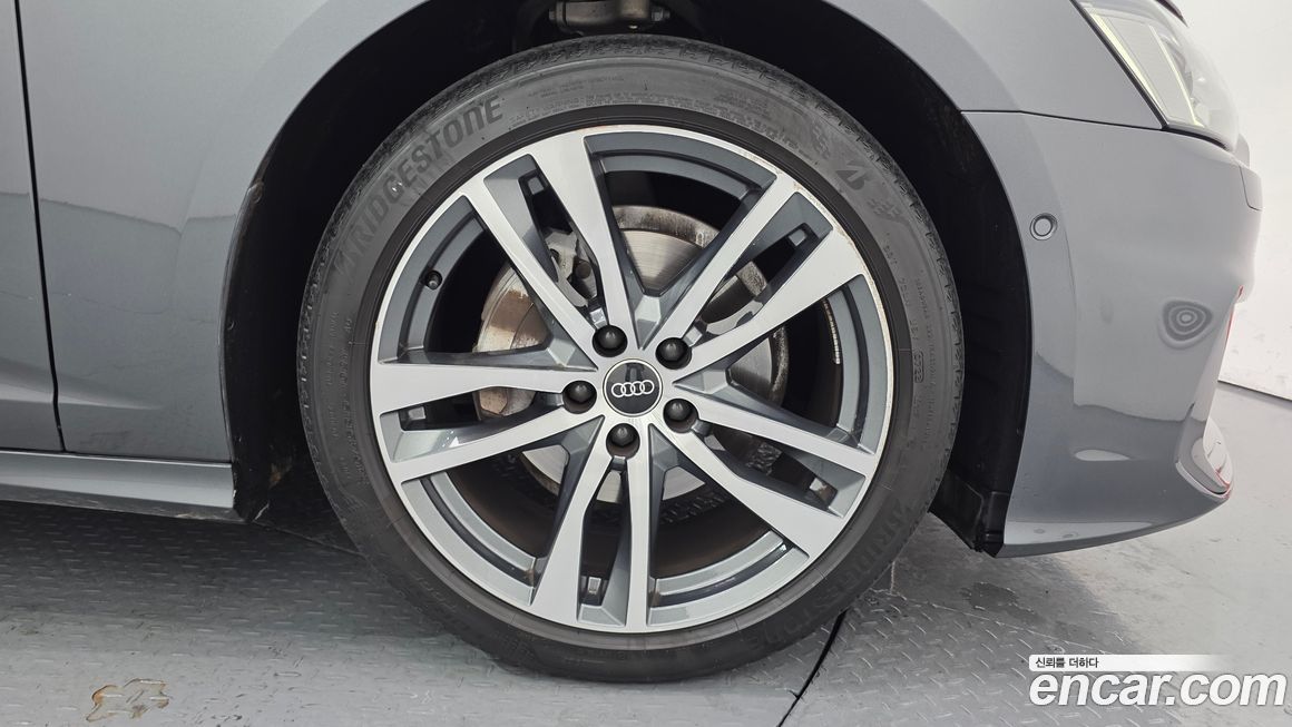 Audi A6 40 TDI Premium, 2022