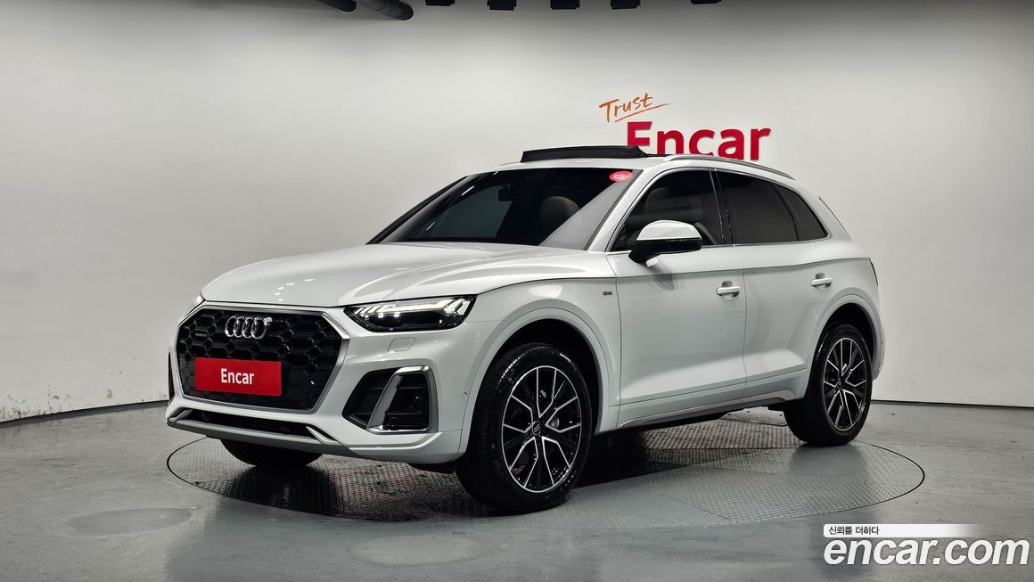 Audi Q5 45 TFSI Quattro Premium, 2024