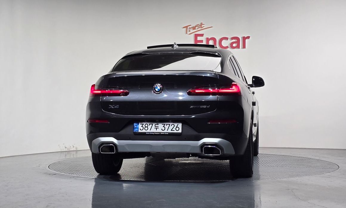 BMW X4 xDrive20d xLine, 2022