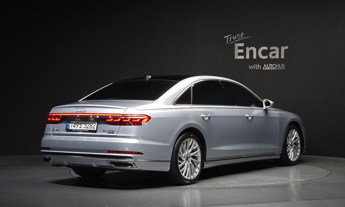 Audi A8 55 TFSI Quattro LWB, 2021
