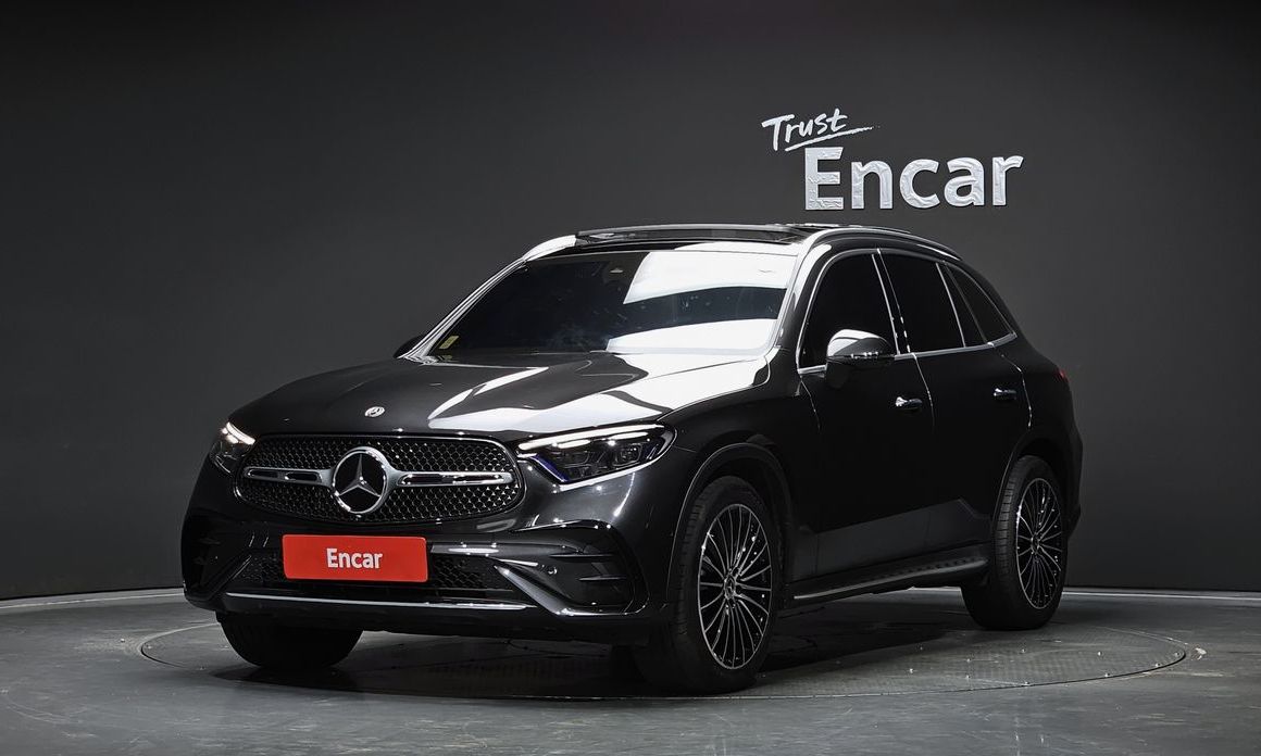 Mercedes-Benz GLC-Class GLC300 4MATIC AMG Line, 2024