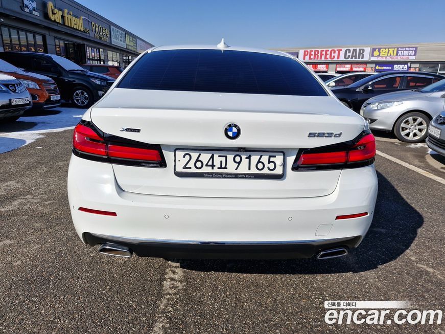 BMW 5-Series 523d xDrive Luxury, 2022