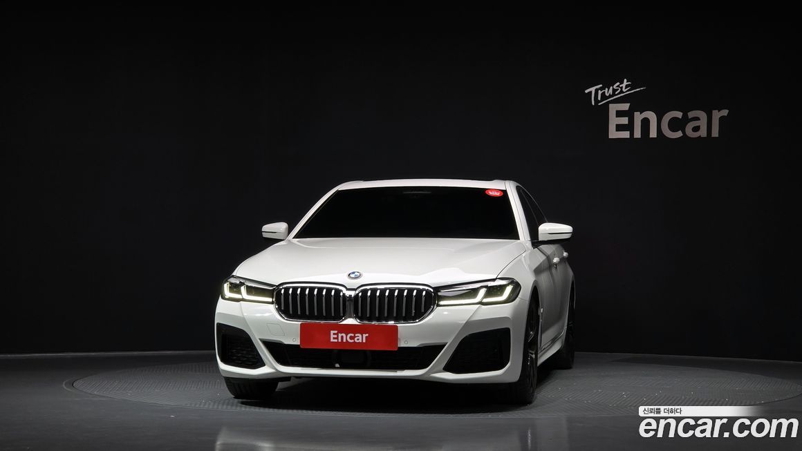BMW 5-Series 530i M Sport Package, 2022