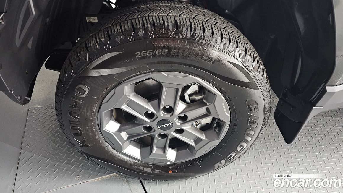 Kia Tasman 2.5T Gasoline 4WD, 2026