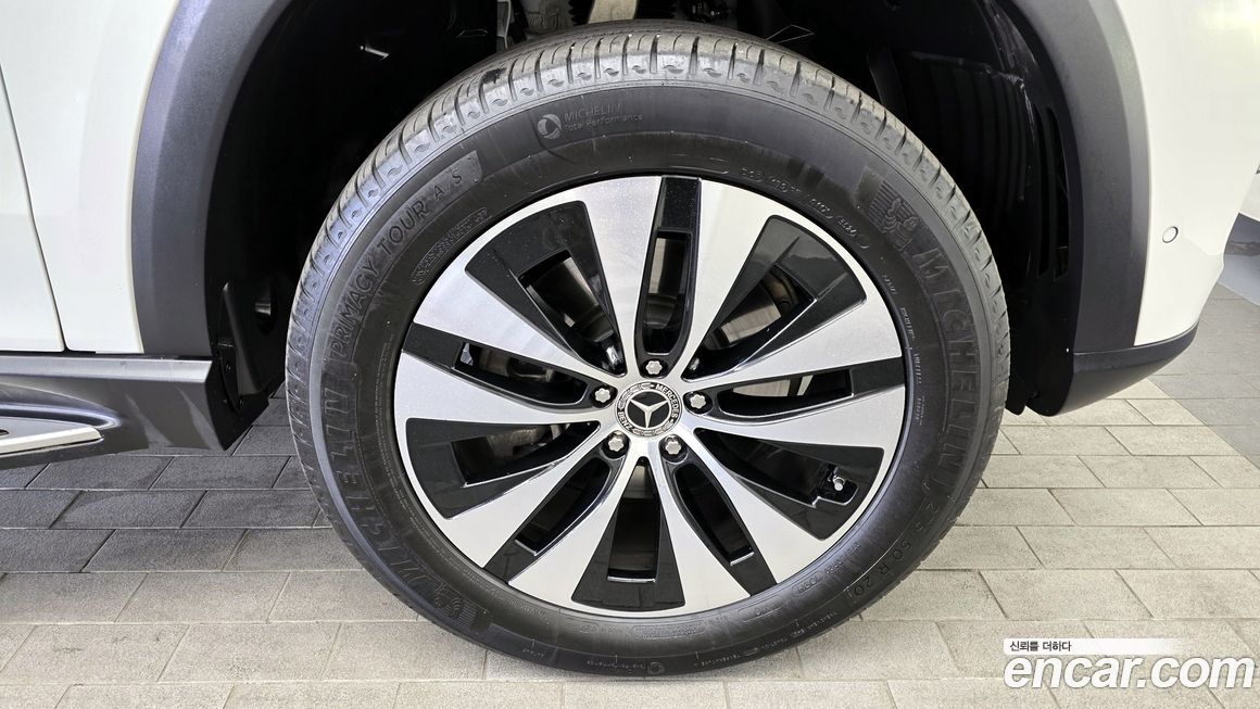 Mercedes-Benz GLE-Class GLE300d 4MATIC, 2024