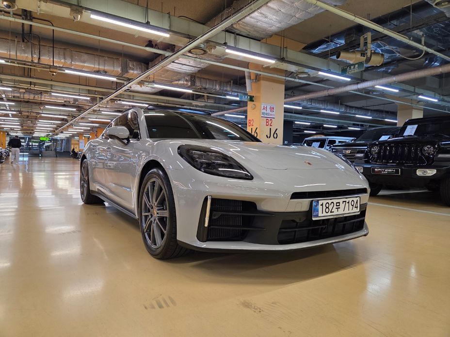 Porsche Panamera 2.9 AWD, 2025