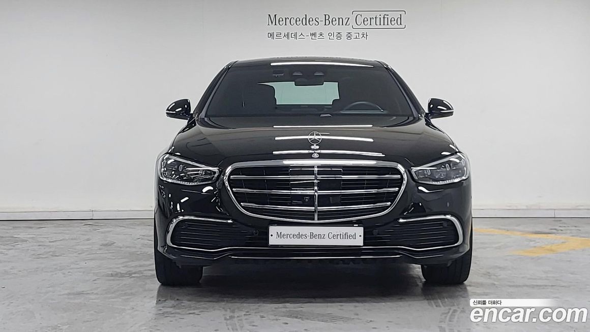 Mercedes-Benz S-Class S350 d 4MATIC, 2025
