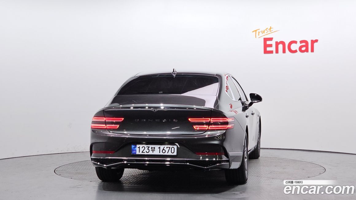 Genesis G80 Gasoline 2.5 Turbo AWD, 2026