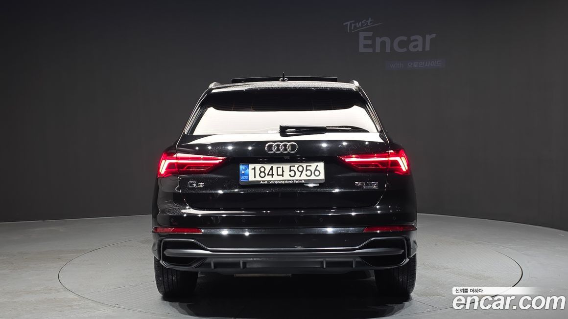Audi Q3 35 TDI Quattro Premium, 2022