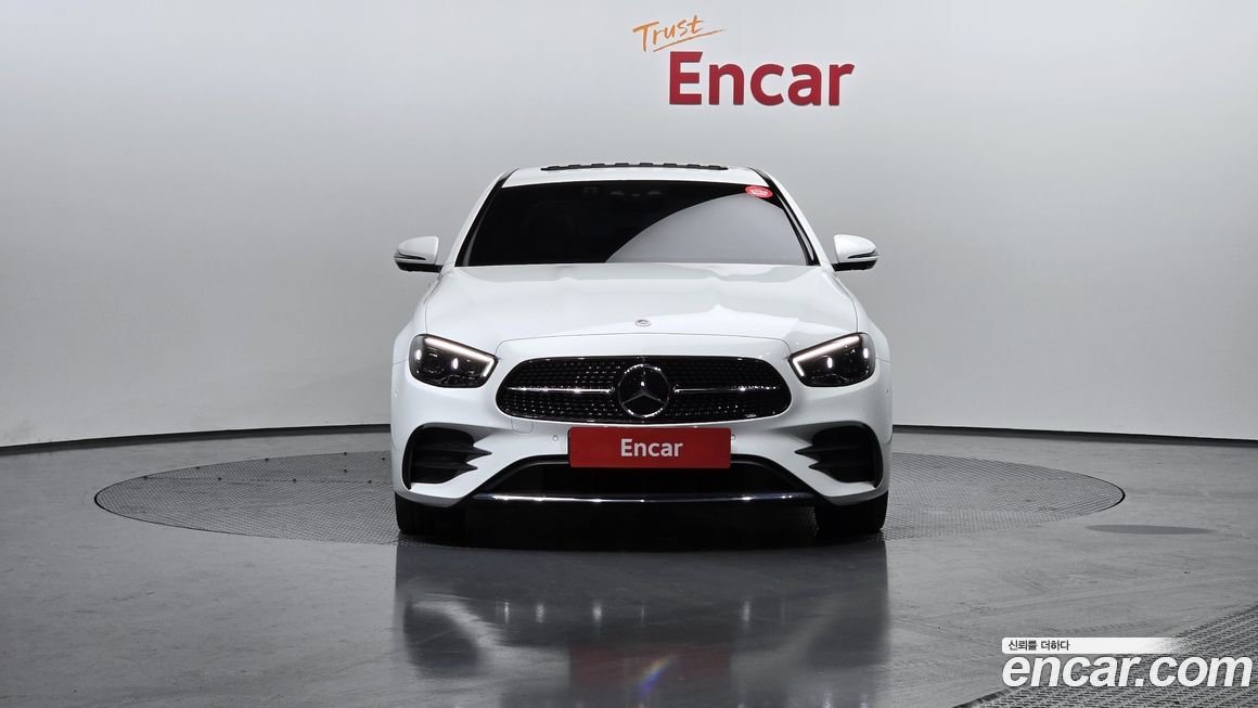 Mercedes-Benz E-Class E220d 4MATIC AMG Line, 2023