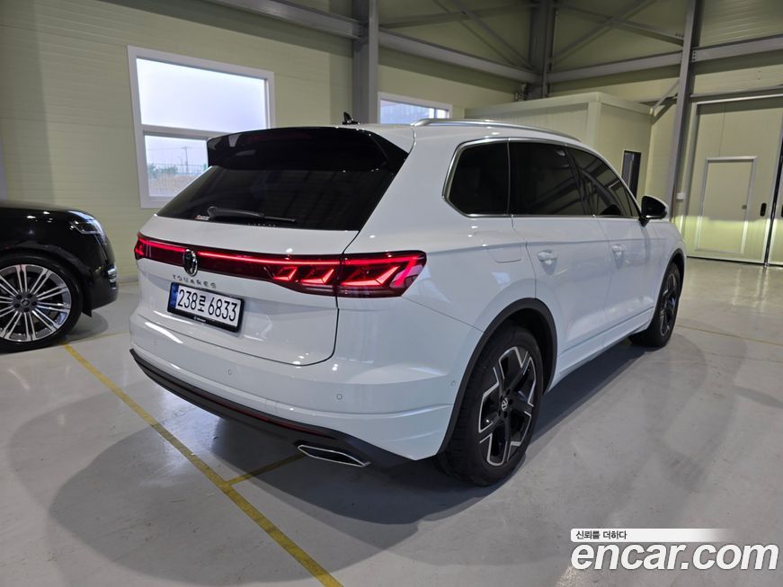 Volkswagen Touareg 3.0 TDI Prestige, 2024