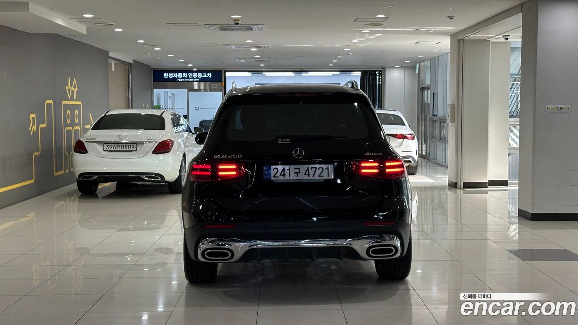 Mercedes-Benz GLB-Class GLB250 4MATIC, 2024