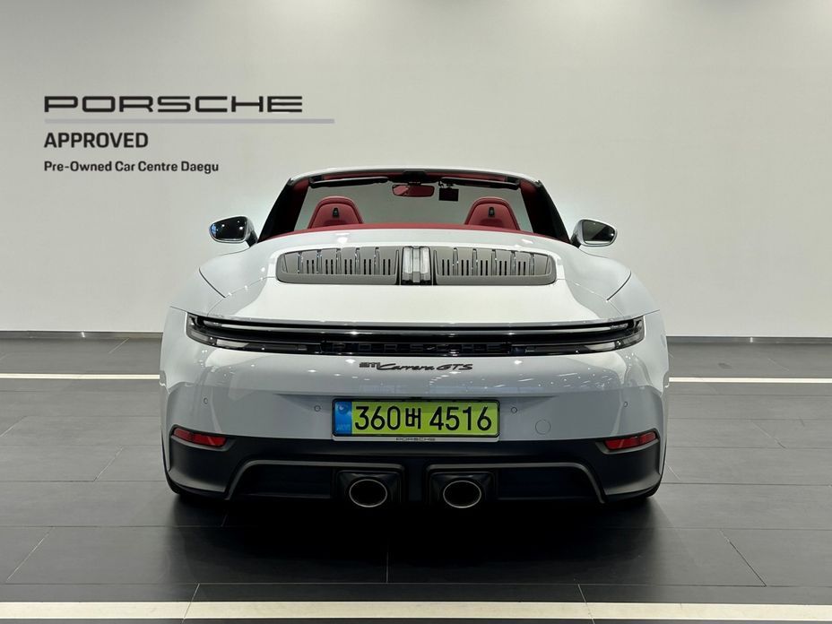Porsche 911 Carrera GTS Cabriolet, 2025