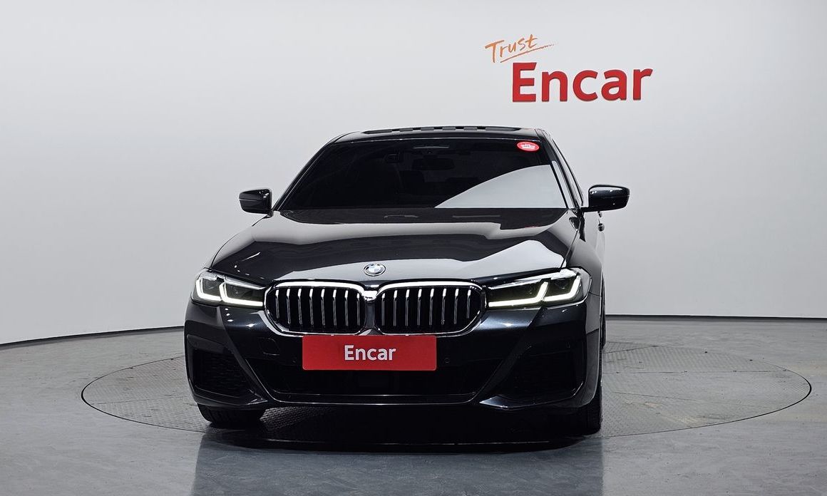 BMW 5-Series 530i xDrive M Sport Package, 2022