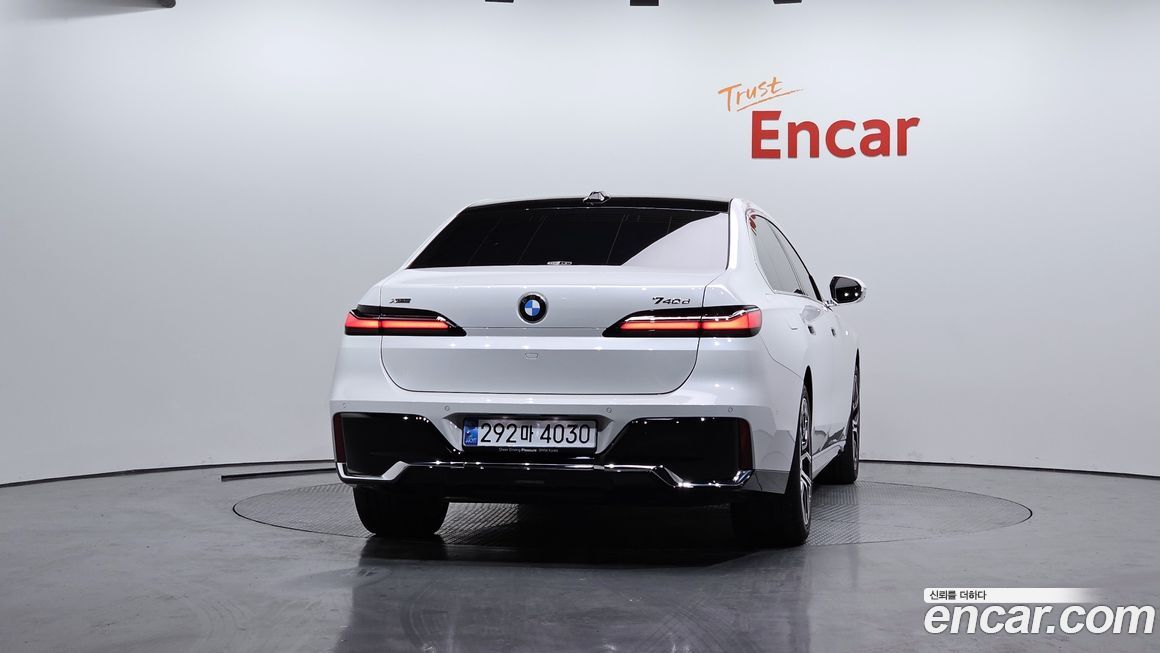 BMW 7-Series 740d xDrive M Sport, 2025