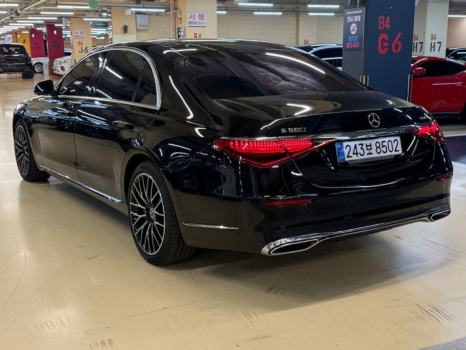 Mercedes-Benz S-Class S580L 4MATIC, 2022