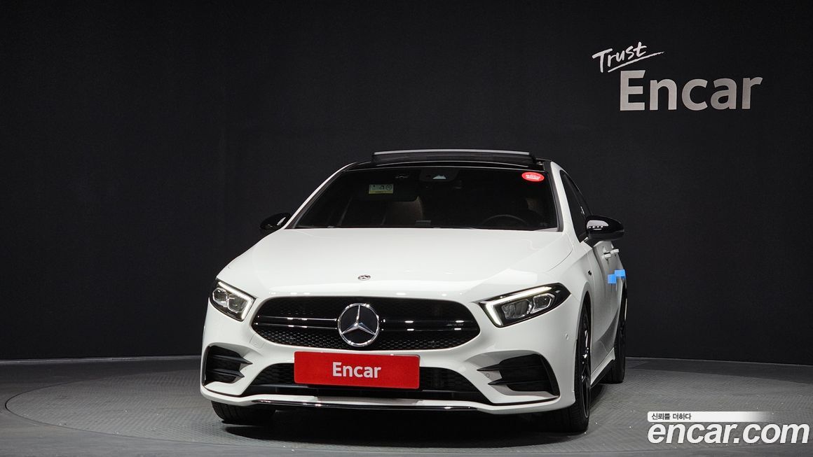 Mercedes-Benz A-Class AMG A35 4MATIC Sedan, 2022