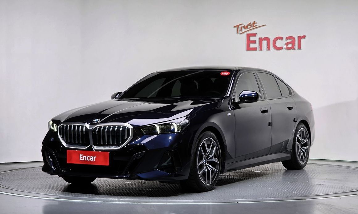 BMW 5-Series 520i M Sport, 2024