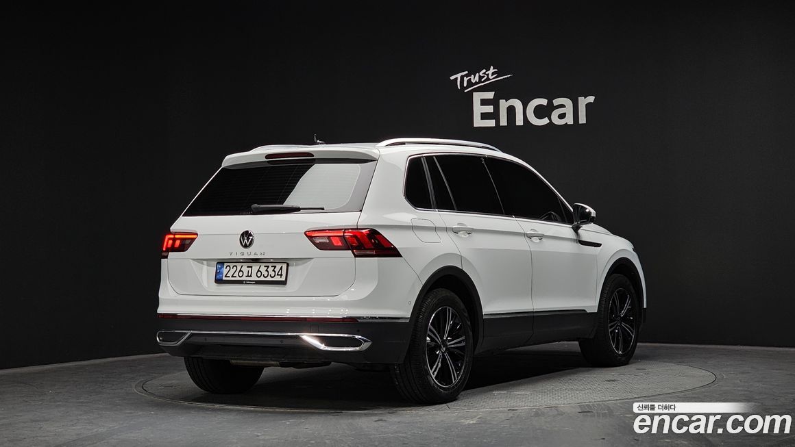 Volkswagen Tiguan 2.0 TDI Premium, 2023