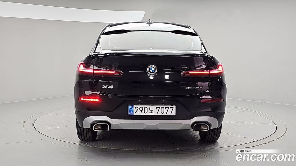 BMW X4 xDrive30i, 2022