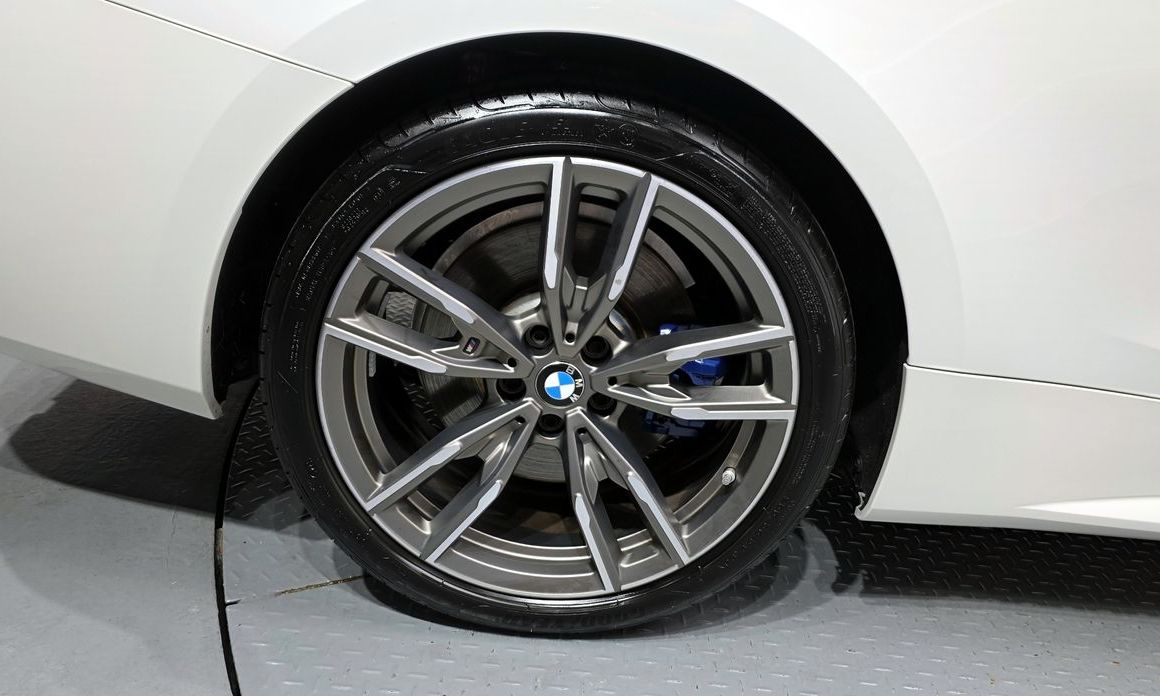 BMW 4-Series M440i xDrive Coupe, 2024