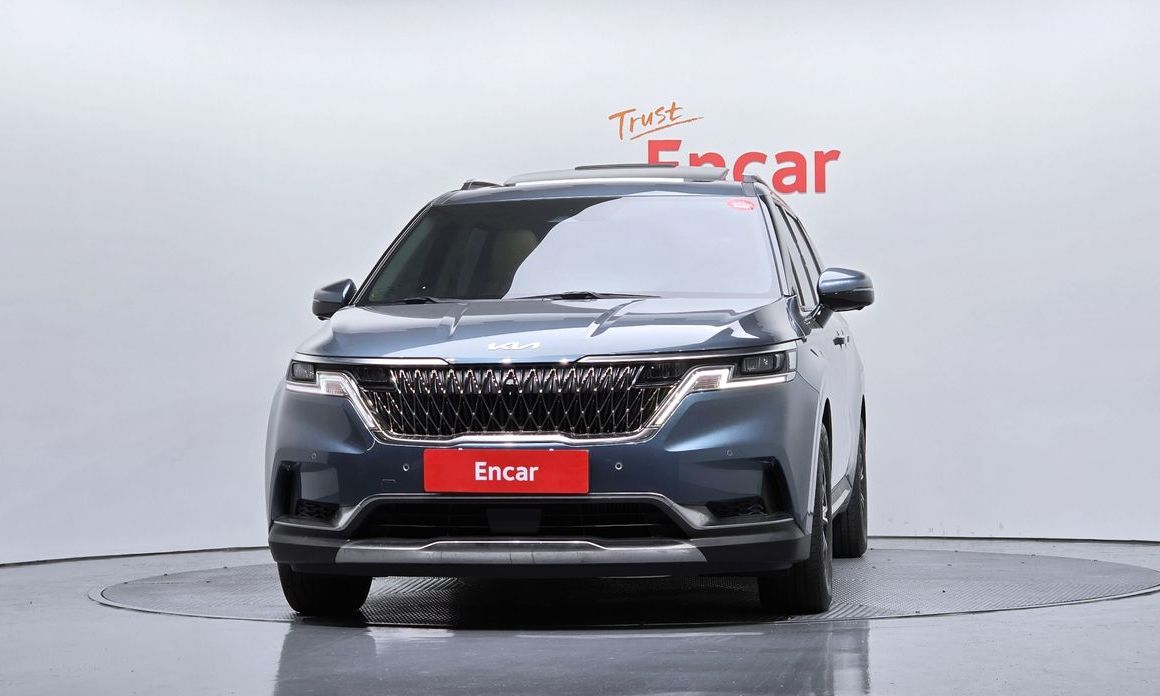 Kia Carnival 9-Seater Signature, 2023