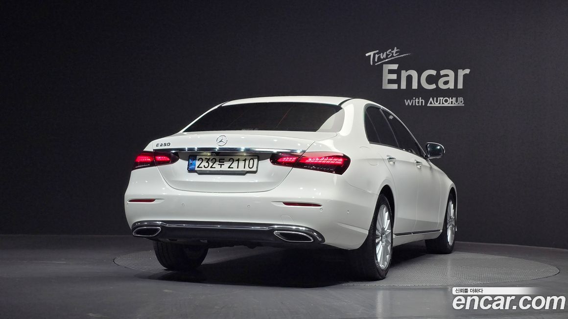 Mercedes-Benz E-Class E250 Exclusive, 2022