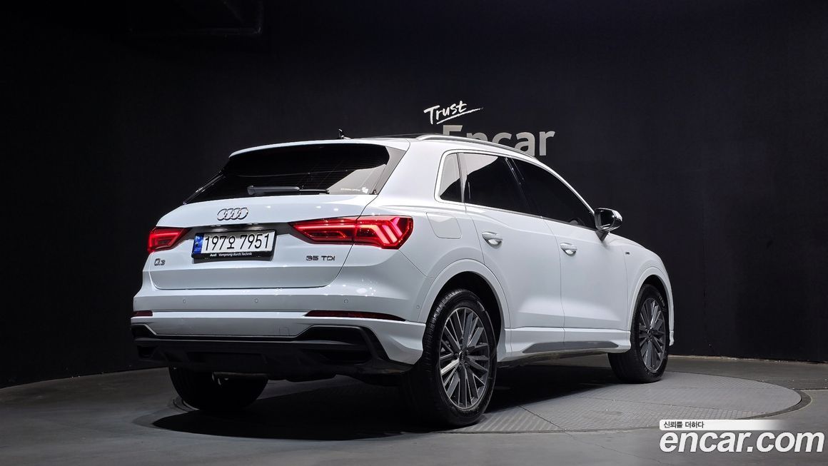 Audi Q3 35 TDI Premium, 2023