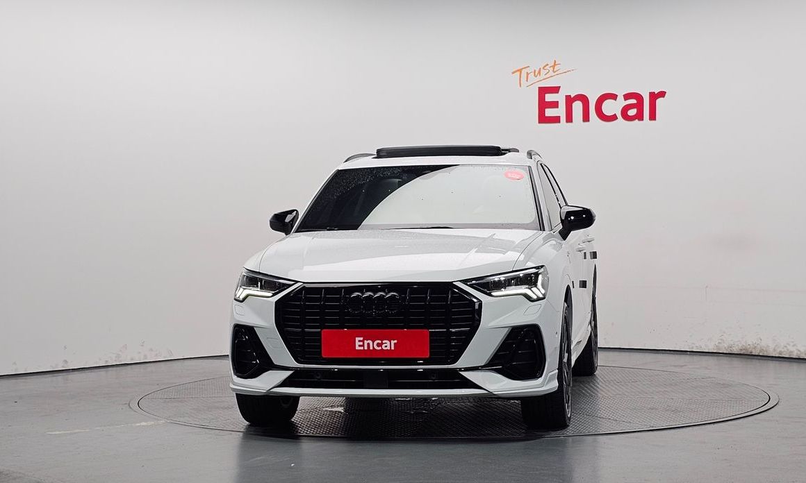 Audi Q3 35 TDI Premium, 2025