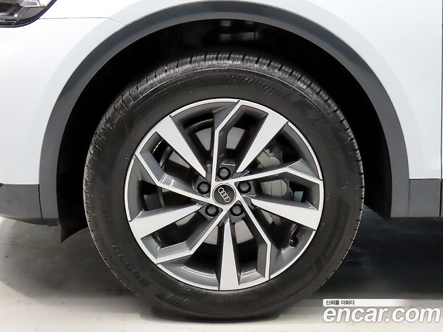 Audi Q5 45 TFSI Quattro, 2023