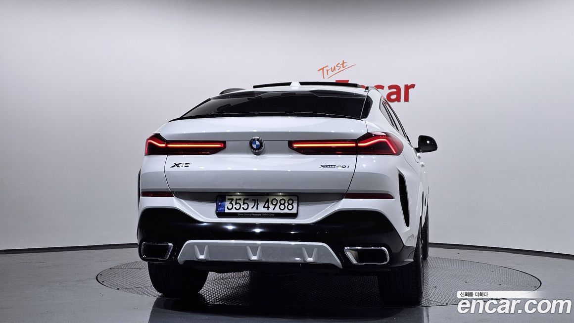 BMW X6 xDrive40i M Sport, 2024